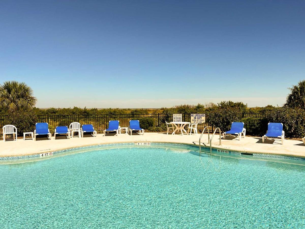St Helena Island Condo With Pool And Beach Access! Oceanmarsh Subdivision Exterior photo